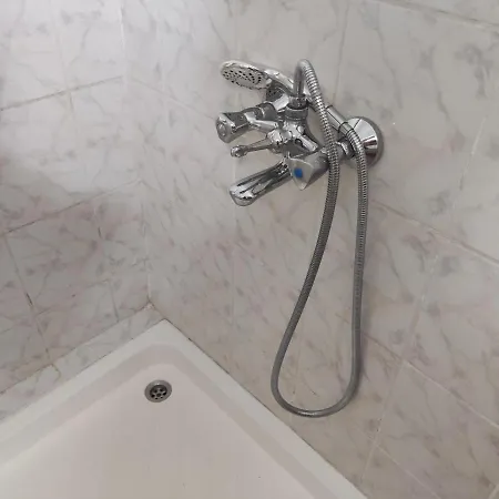 Authentic Flat On The Castle Road With A View Apartmán